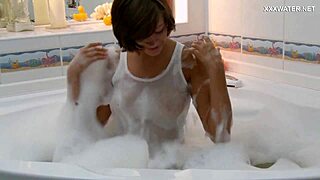 so, this russian horny slut sima plays dirty in the bathtub