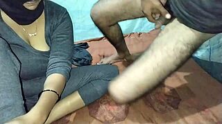 desi indian couple doin 69 at village