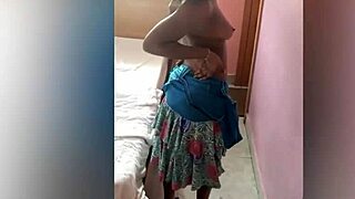 Real ebony amateurs, wanna lick black pussy in homemade lesbian fun?