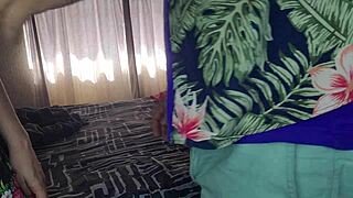 Hot blonde gets her pussy licked and creampied.