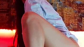 hot girl masturbates live with dildo 😏