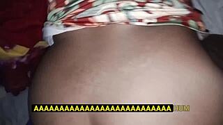 dando meu pau pra meia irma da bunda grande