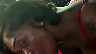 Garganta funda buceta melada