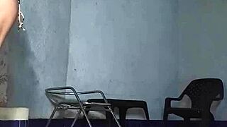 Petite Colombian babe deepthroats and rims