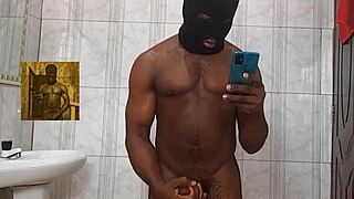 Wow! Solo bathroom masturbation after sugar mummy rounds!