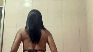 guy delivered food and stayed