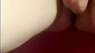 Caiu na Net Putinha de Goiania Dando no Pelo pra Conhecido Jogador de Futebol Dartverd