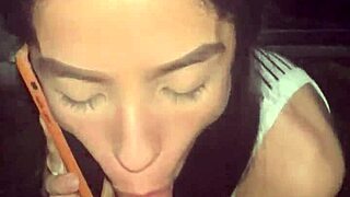 Follando A Linda Flaca Culona Mientras Habla Por Teléfono Con El Cuernudo De Su Pobre Novio