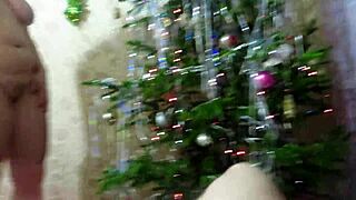 Hot Milf Blowjob Near Christmas Tree POV Cum