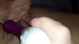 hey cutie, wanna see me finger myself to orgasm?