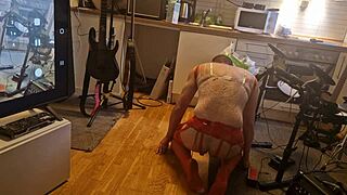 does kit willer enjoy his ass ripped by honey's monster cock in the kitchen?