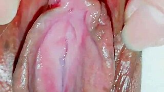 Asian Close-Up Reveals Tight Wet Pussy Details