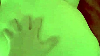 Curvy babe claps her ass in doggystyle