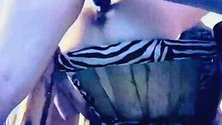 texas couple in high chair position