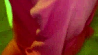 Mature Venezuelan Teased in Lima Streets