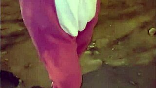 Mature Venezuelan Teased in Lima Streets