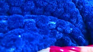 Stepsister’s virgin shaved pussy gets fingered to a wet orgasm