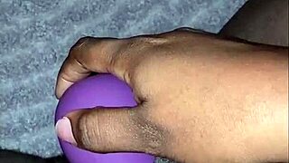 watch this ebony bbw squirt from pussy play?