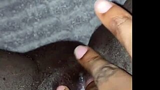 watch this ebony bbw squirt from pussy play?