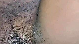 En-Chan Guides Three-Finger Technique in Wild Lesson