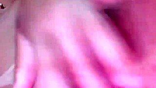 Tarada Por Sexo Ataca De Novo Com Brinquedos Porque O Marido Está Trabalhando