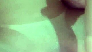 Tarada Por Sexo Ataca De Novo Com Brinquedos Porque O Marido Está Trabalhando