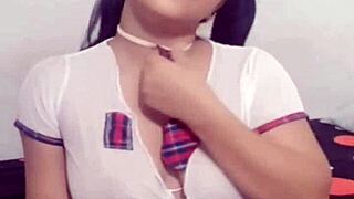 wow, this hermosa colegiala shows off her big trasero and voluptuous vagina! 😍