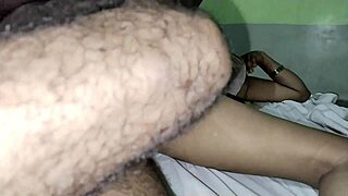 Damn, Hardcore Anal with Curvy Indian Bhabhi!