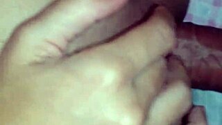 I came jerking off rubbing my dick on her ass, solo and couple fun