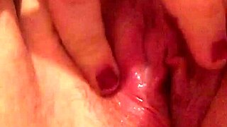 Solo Amateur Girl In Intimate Private Moment