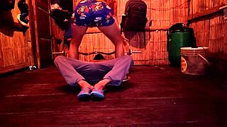 Stepmom rides virgin's cock to prove his virginity during workout