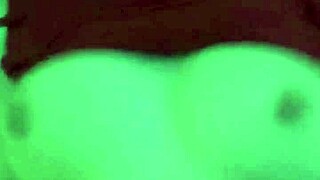 linda puta de tetas naturales y cuerpo delgado