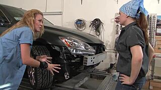 Ariel Stoman and Daisy Layne, horny redheads lickin’ pussy wild