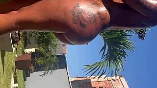 Amateur Backstage Naked Women Fucking in Mansion!