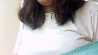 Teacher Matthan Salomon seduces student Kaye Andrea in Ormoc