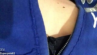 cachonda ama de casa mi hermanastra crystal se masturba ella es muy hot y le encata grabarce par sus fans