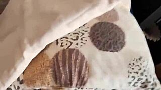 I lick my lover's pussy to orgasm