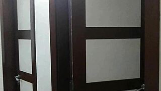 Bianca, a freira, confessa pecados pro padre Fava de Mel, né?