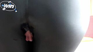 Big ass in leather tights, I came in them.