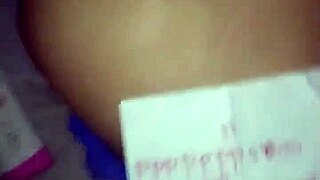 Arab milf's sexy ass gets pounded!