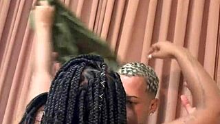 Girlfriend's friends pounced on me 😏