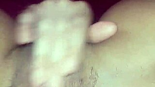 hermoso latina pussy squirts nicely craving a tongue lick