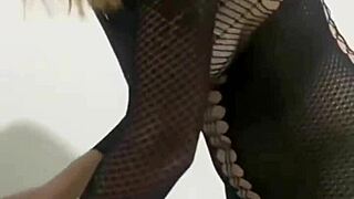 couldn't hold back from that maid in tight dress 🔥