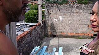 Dei o cu para pedreiro, assista completo no red.