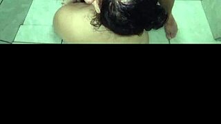 Nem no banho ele me deixa em paz