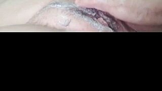 Nem no banho ele me deixa em paz