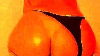 Juicy Ass in Energetic Movement with Partner