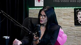 teen stripper shows off in public interview - leticia braga