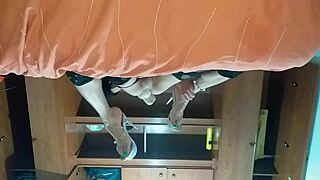 travesti latina thrusts toy deep in ass 😏