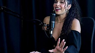 Sweet Karolzinha Gives Tips and Talks Content